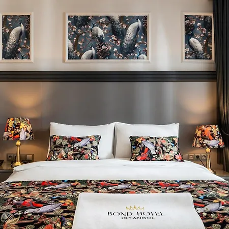 Bond İstanbul