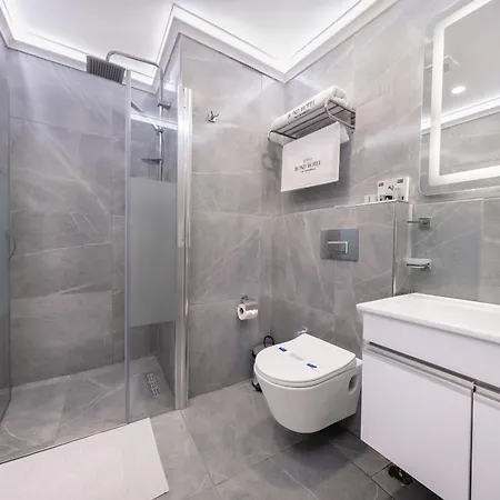 Otel Bond