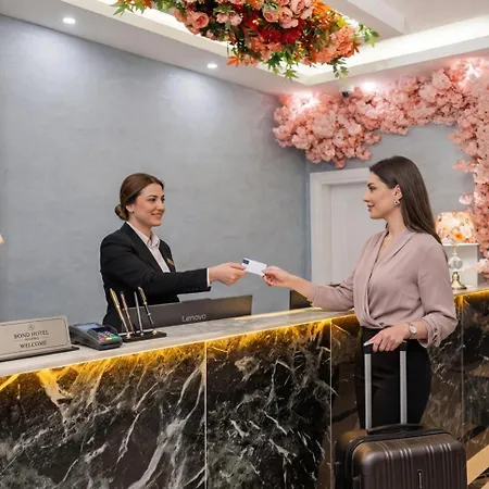 Bond Hotel